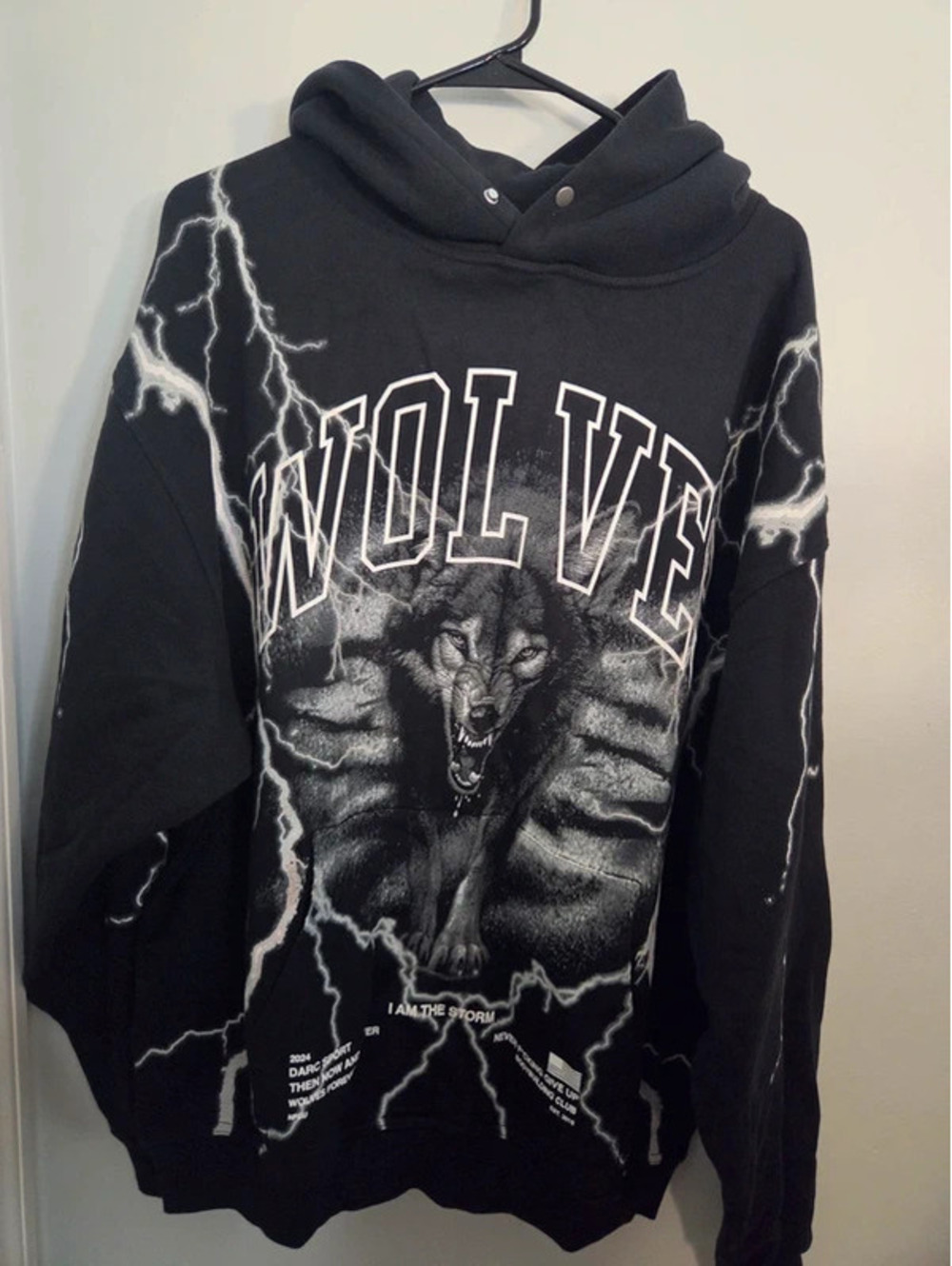 Darc Sport Wolves Club I Am The Storm Premium Vintage Hoodie XL NWOT
